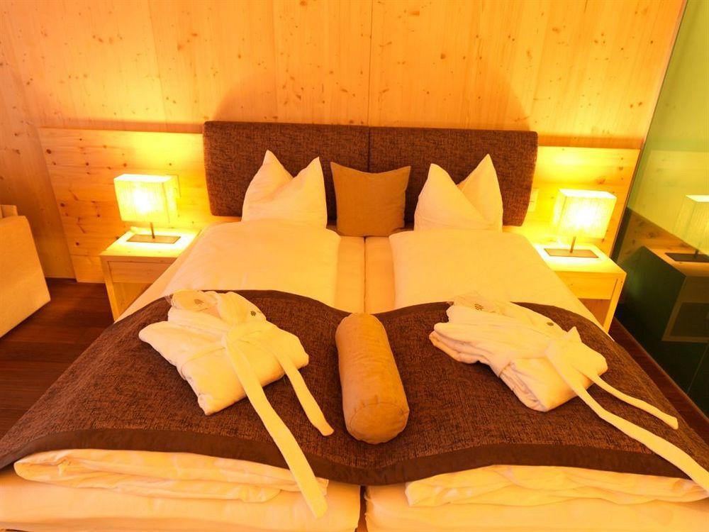 Spa Hotel Zedern Klang Хопфгартен-ин-Деферегген Экстерьер фото